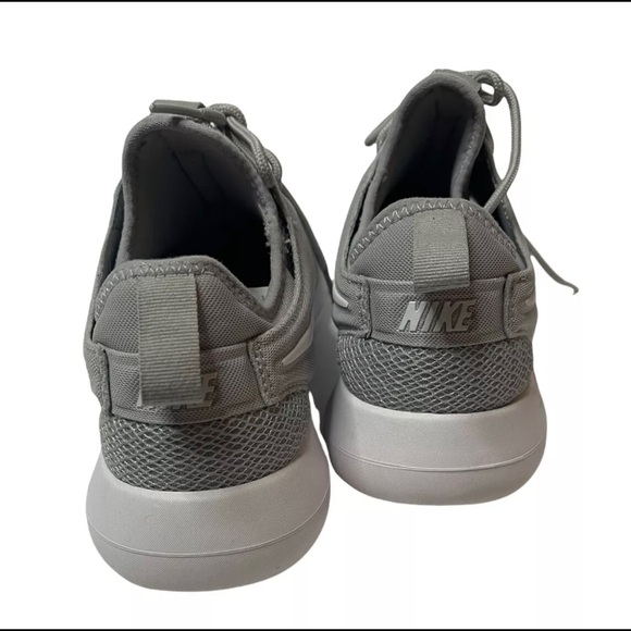 Nike Womens Roshe Two 844931-009 Gray White - Picture 3 of 5